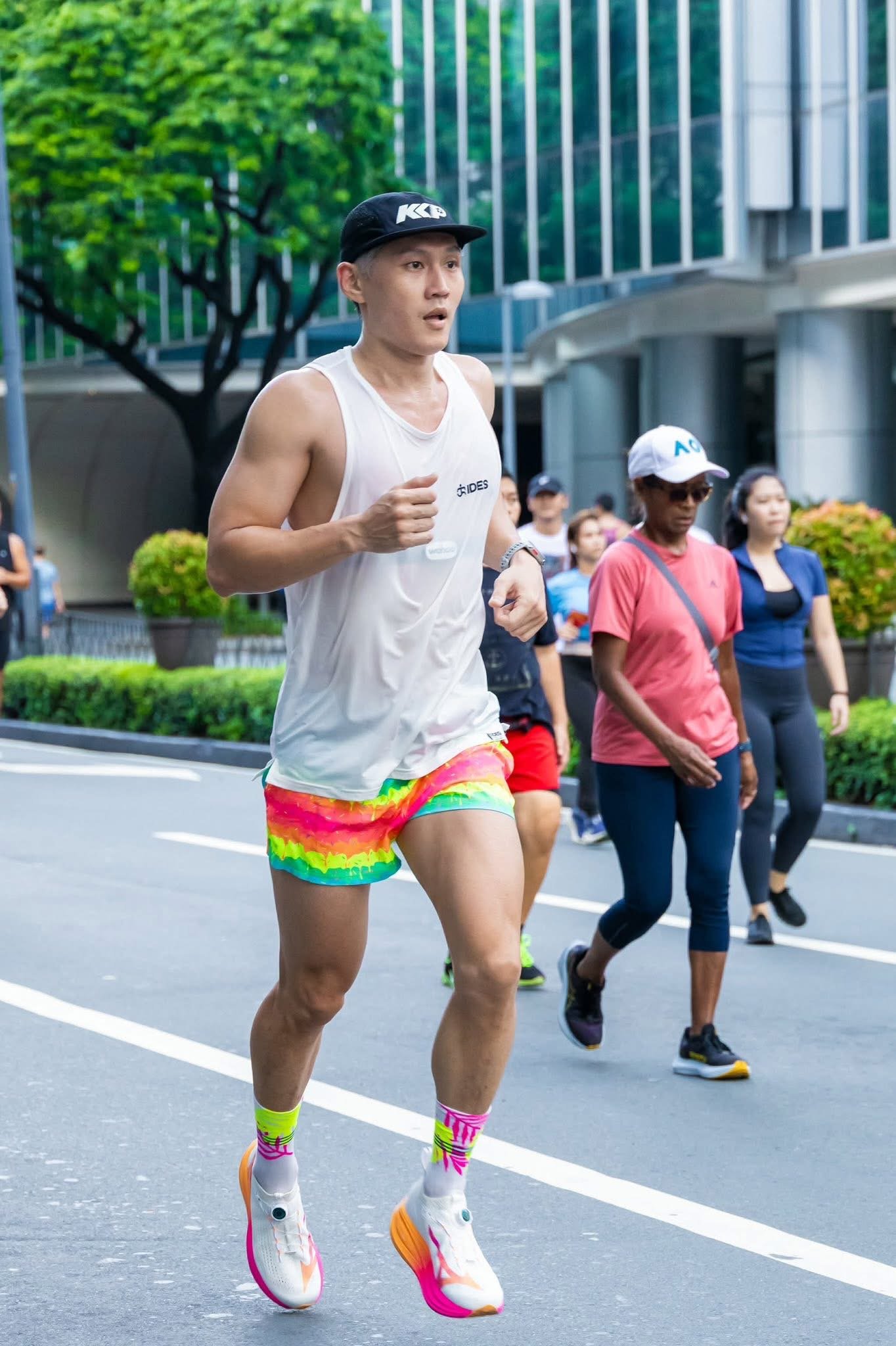 KKP Run Club Performance Singlet - Image 12
